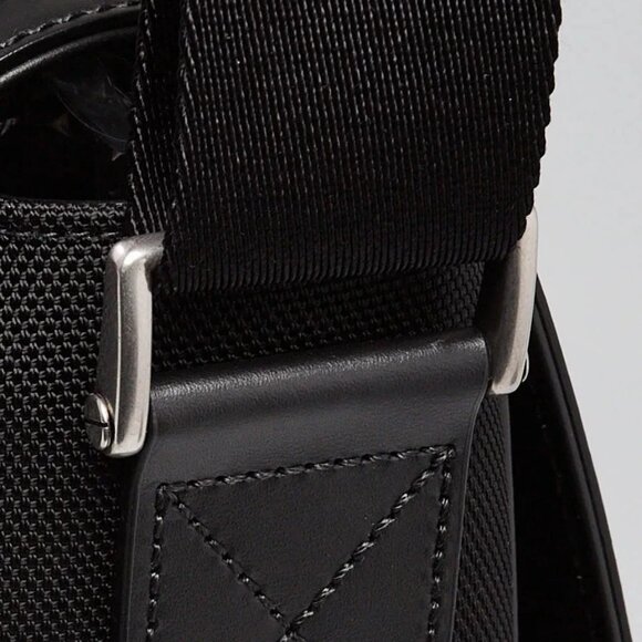 Gucci Black Canvas Techno Web Flap Messenger Bag - Picture 9 of 10